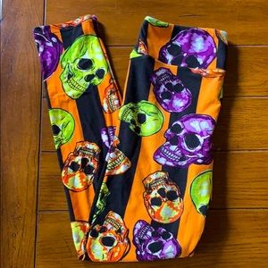 Lularoe Halloween skull leggings